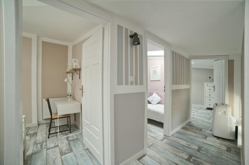 Urban Nest Apartments Bon 5 Krakow Exterior photo